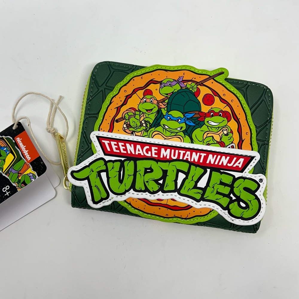 Loungefly Nickelodeon Teenage Mutant Ninja Turtles Squad Pizza Zip Fold Wallet